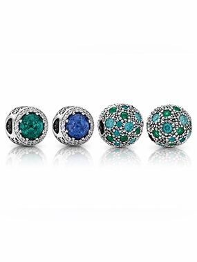Pandora Cosmic Stars Clip & Sparkling Sea Green / Dark Blue Charms Bundle